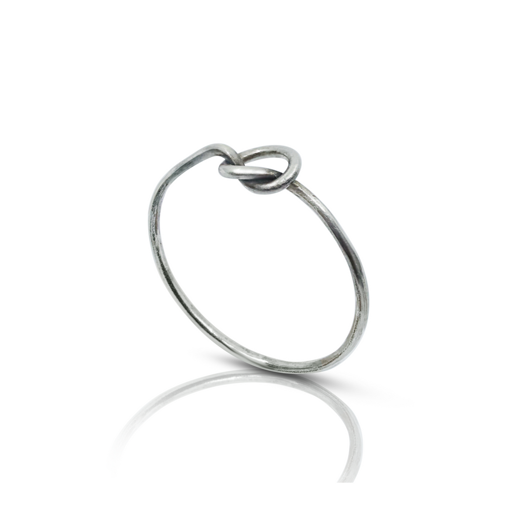 Abreme Despacio - Sterling Silver Knot Designer Ring v2 on IndieFaves