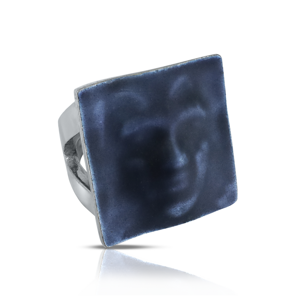 Linn Sigrid Bratland  - Silver Maskerade Designer Ring on IndieFaves