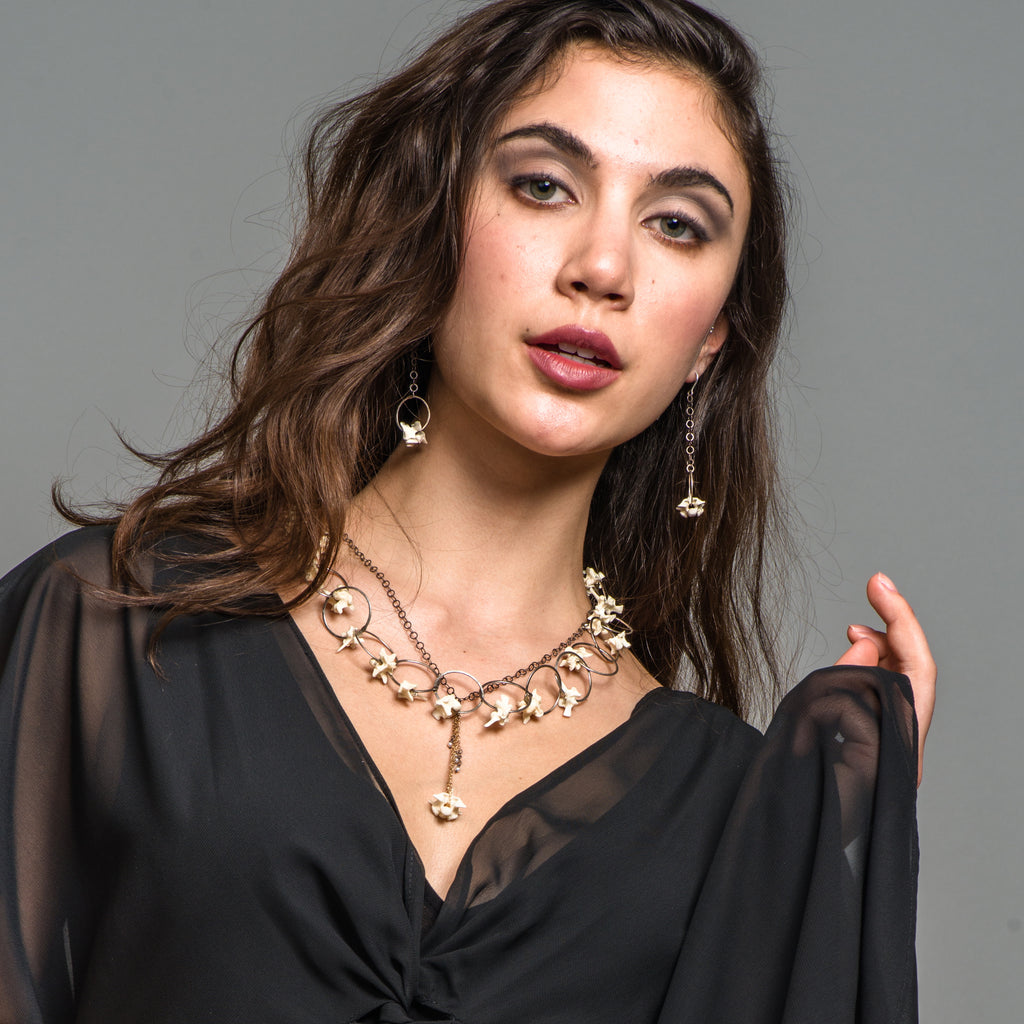 Model wearing Susan Drews Watkins - Verteral Large Link Designer Necklace on IndieFaves